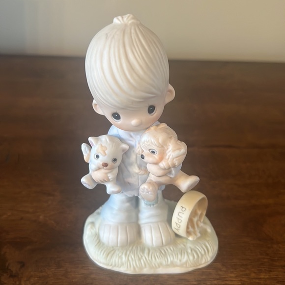 Precious Moments “Blessed are the Peacemakers” - Picture 7 of 7